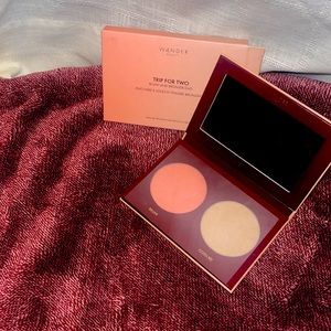 Wander blush/bronzer Duo